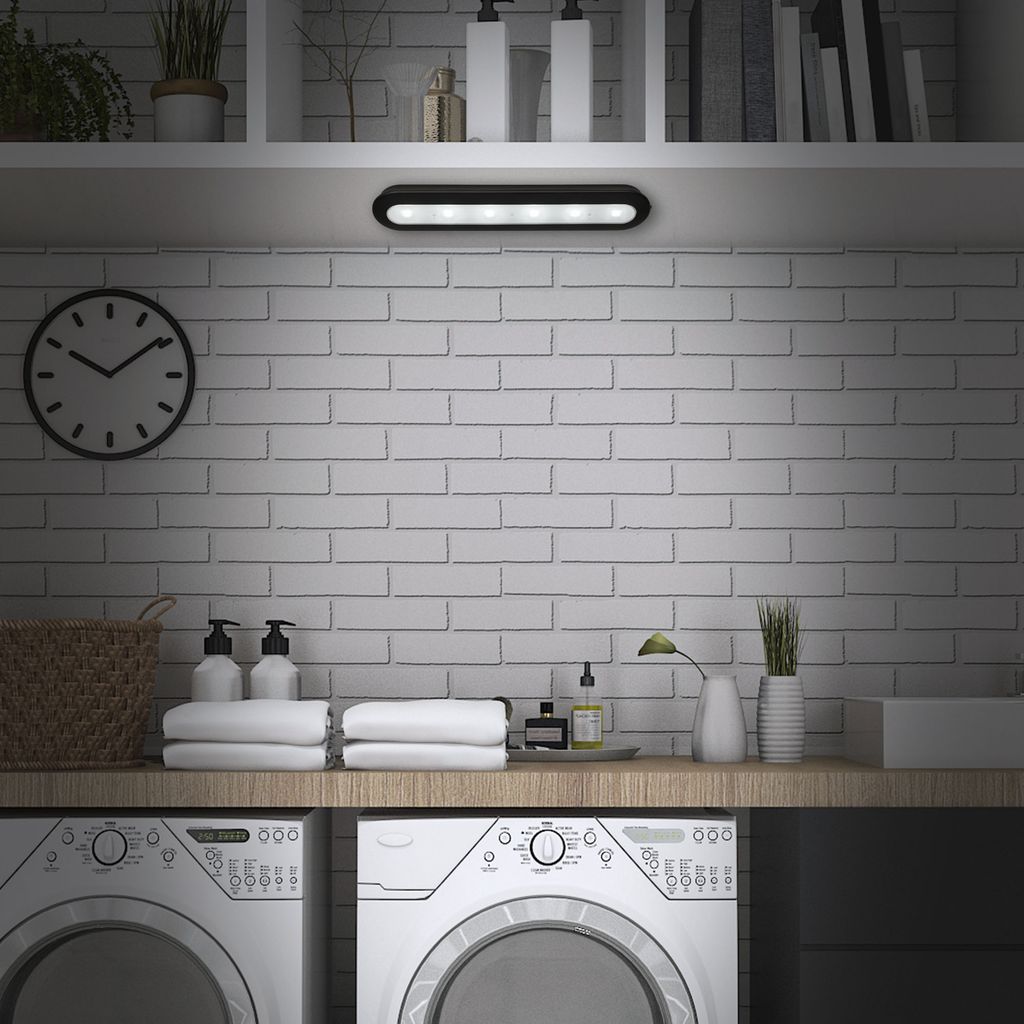 Briloner Leuchten ROW - Plug&Play - 2281015 - inkl. Bewegungsmelder - Hell-/Dunkelsensor - Erfassungsbereich 3 m - Batterien inkl. - 30.5 x 6.3 x 2.6 cm 5